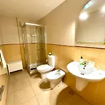 Charming 3 Bedroom Apartment