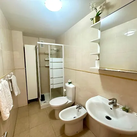 Charming 3 Bedroom *